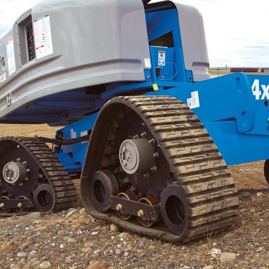 Genie S-40 TRAX