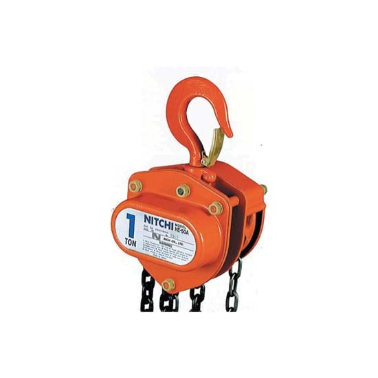 Manual chain hoists