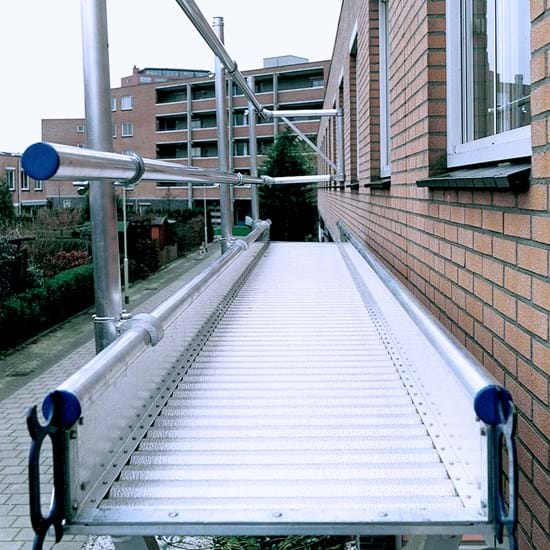 Passerelle en aluminium 500